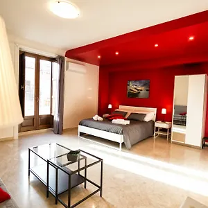 Pensión Niria, Ragusa